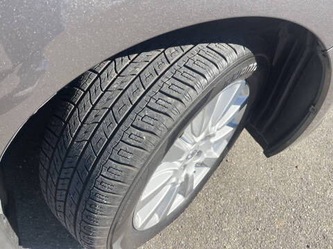 2017 Toyota Sienna Limited Premium 7-Passenger