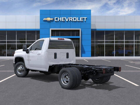2025 Chevrolet Silverado 3500HD CC