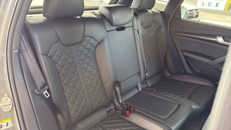 2021 Audi SQ5 3.0T quattro Premium Plus