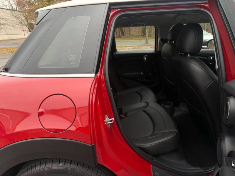2016 MINI Hardtop 4 Door Cooper