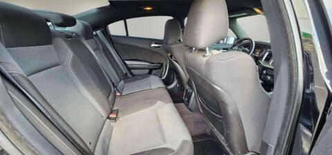 2017 Dodge Charger SXT