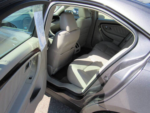 2012 Ford Taurus Limited
