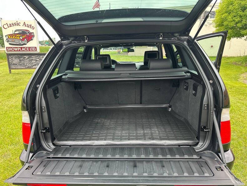 2003 BMW X5 4.6is