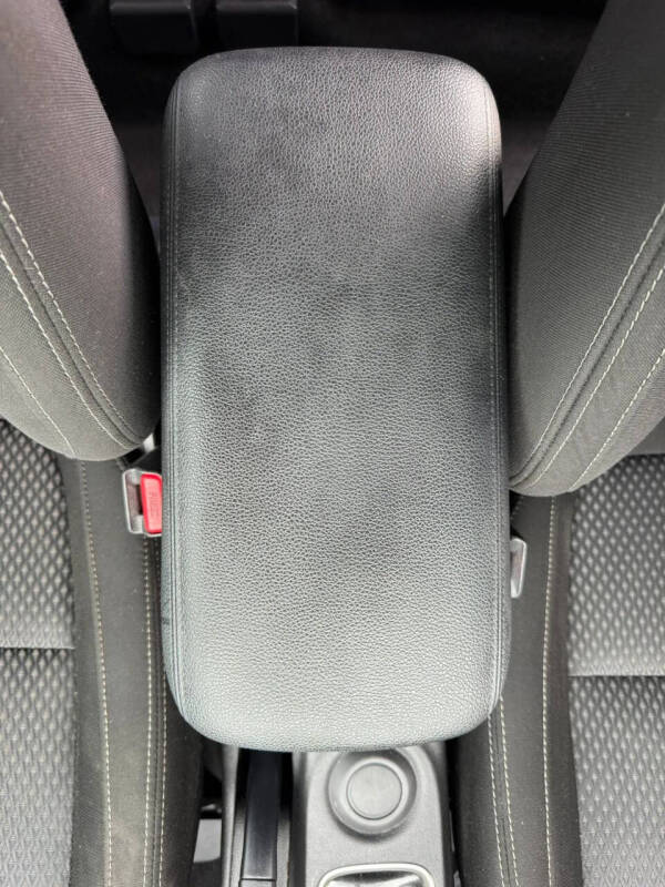 2016 Mitsubishi Outlander ES
