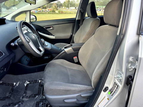 2014 Toyota Prius Two