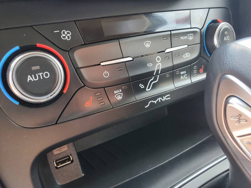 2016 Ford Focus Titanium