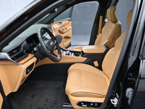 2023 Jeep Grand Cherokee Summit Reserve