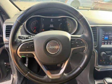 2019 Jeep Grand Cherokee Laredo E