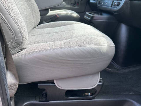 2016 Chevrolet Express LS 2500