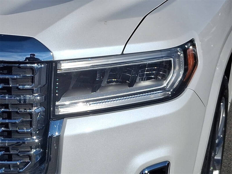 2022 GMC Acadia Denali