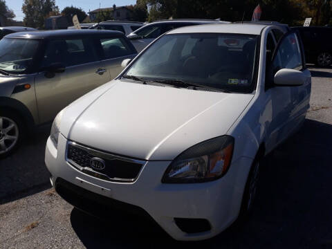 2011 Kia Rio5 for sale at GALANTE AUTO SALES LLC in Aston PA