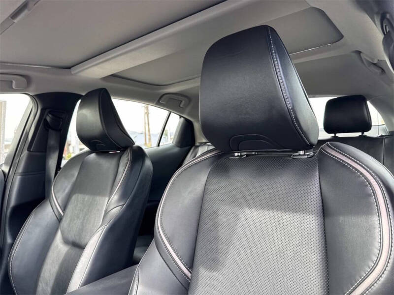 2024 Toyota Prius XLE