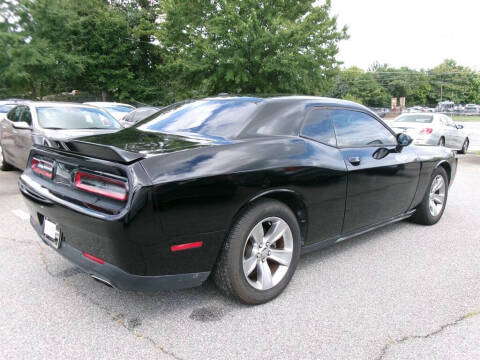 2018 Dodge Challenger SXT