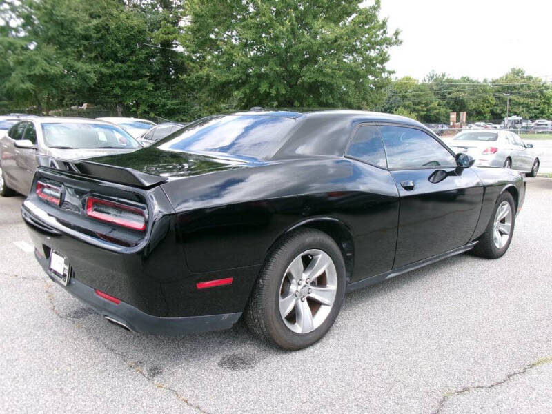 2018 Dodge Challenger SXT