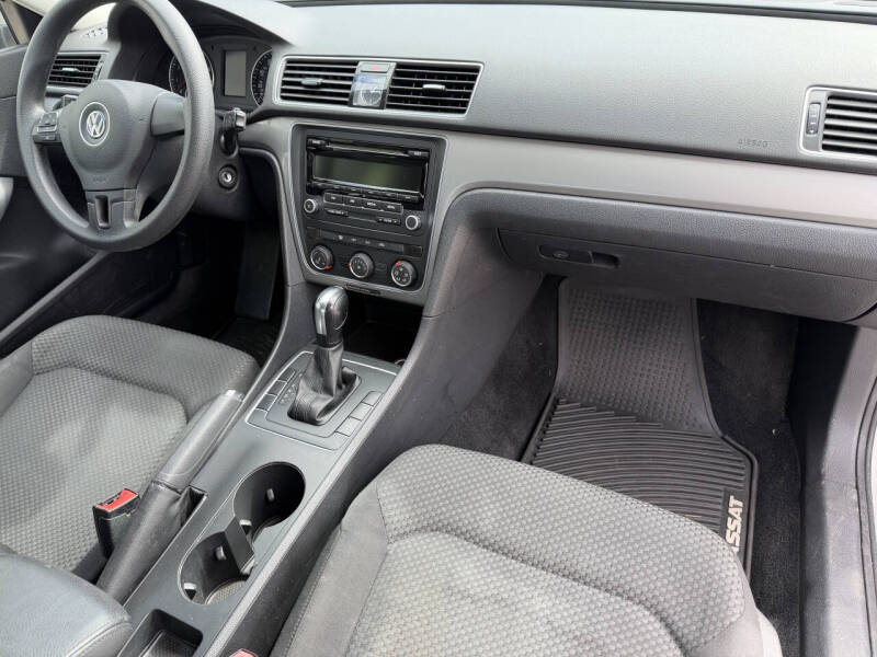 2013 Volkswagen Passat