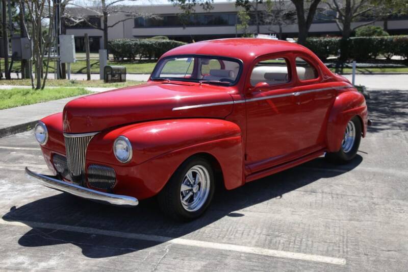 1941 Ford Deluxe for sale at CARuso Classics in Tampa FL