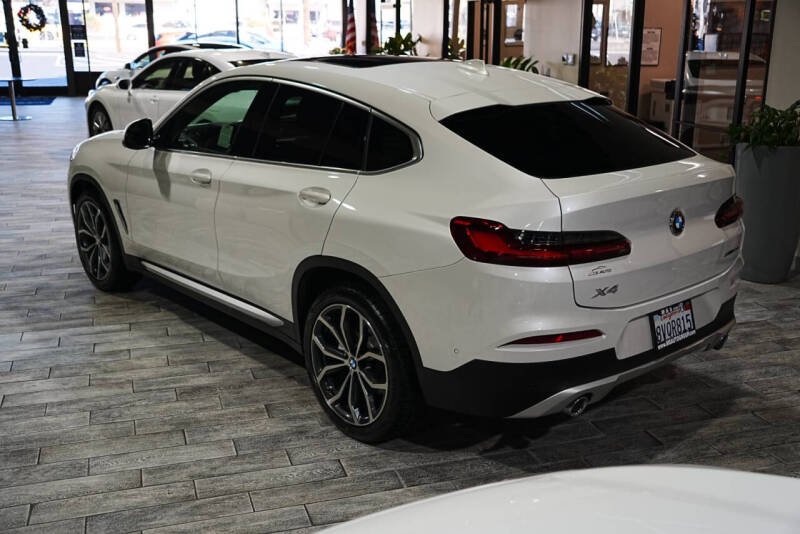 2021 BMW X4 xDrive30i