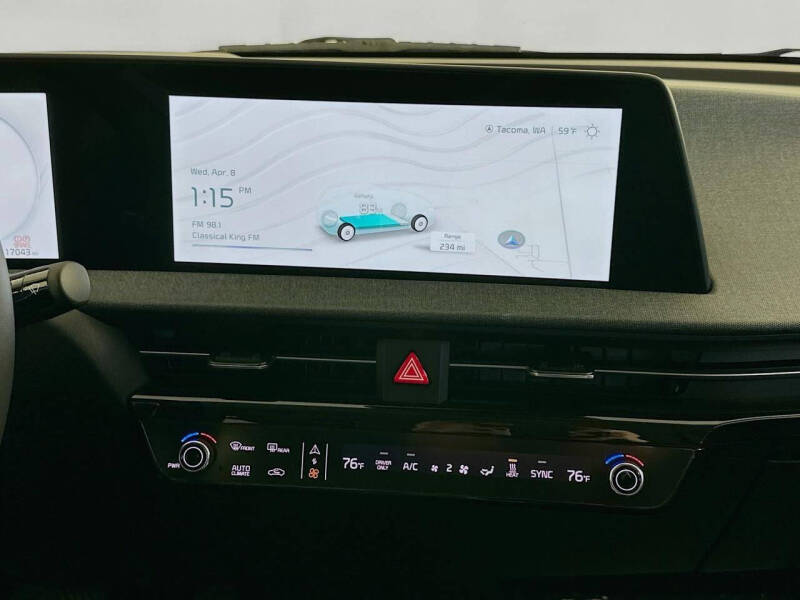 2024 Kia EV6 Light