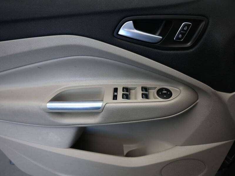 2014 Ford C-MAX Hybrid SE