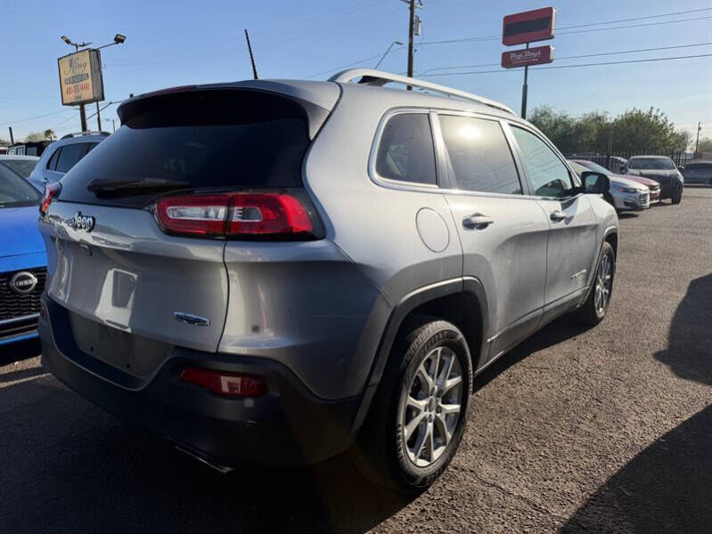 2017 Jeep Cherokee Latitude
