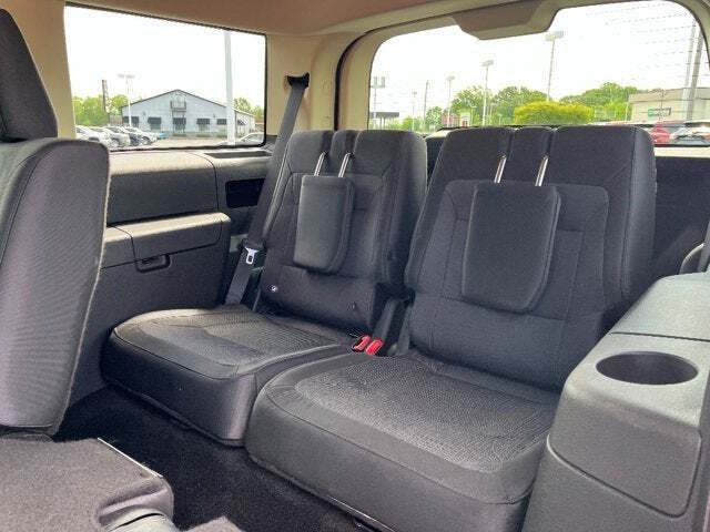 2019 Ford Flex 14