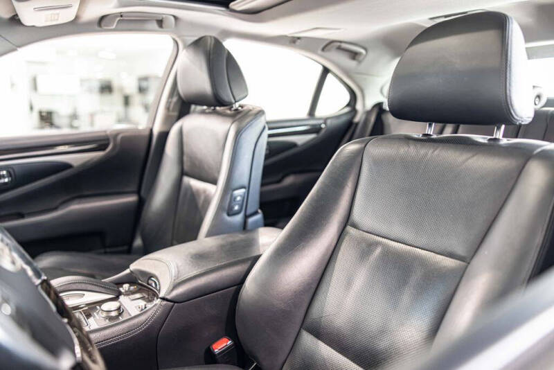 2017 Lexus LS 460