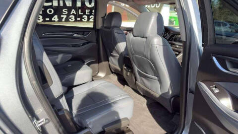 2020 Buick Enclave Essence