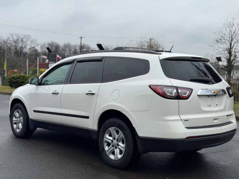 2013 Chevrolet Traverse LS