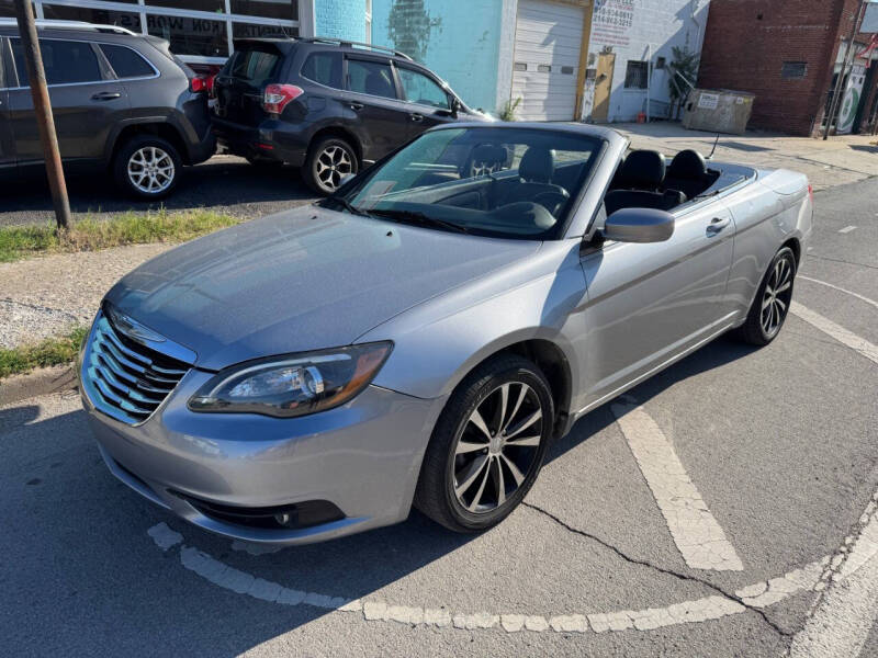 2013 Chrysler 200 S