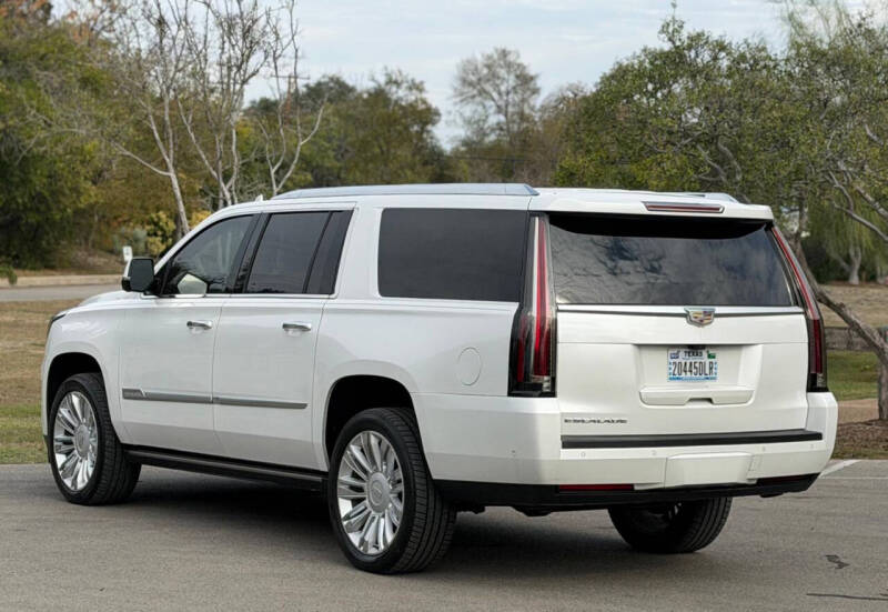2019 Cadillac Escalade ESV Platinum