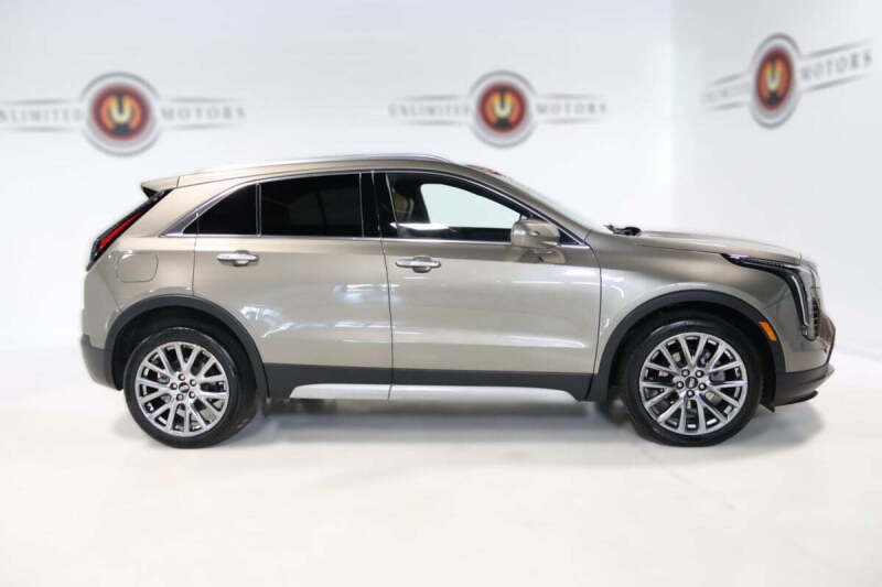 2020 Cadillac XT4 Premium Luxury