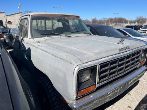1982 Dodge RAM 150