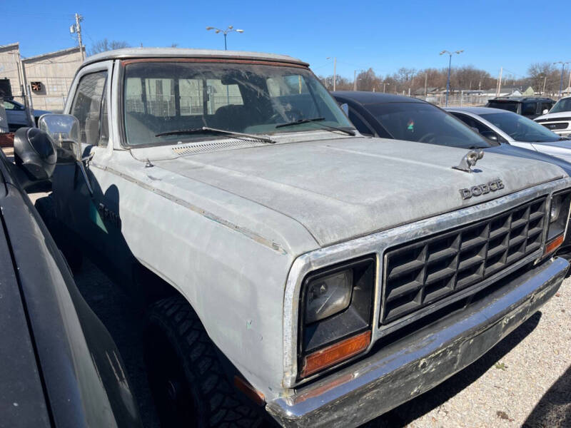 1982 Dodge RAM 150