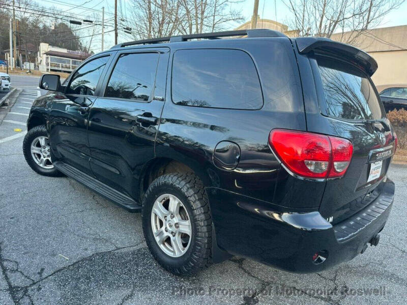 2017 Toyota Sequoia SR5