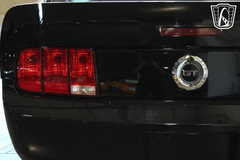 2005 Ford Mustang