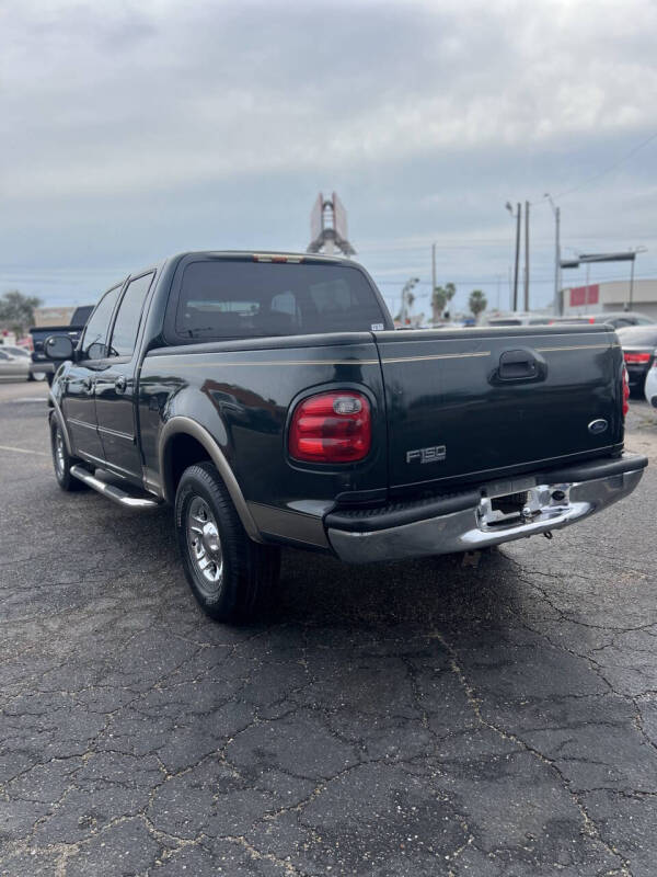 2001 Ford F-150 Lariat