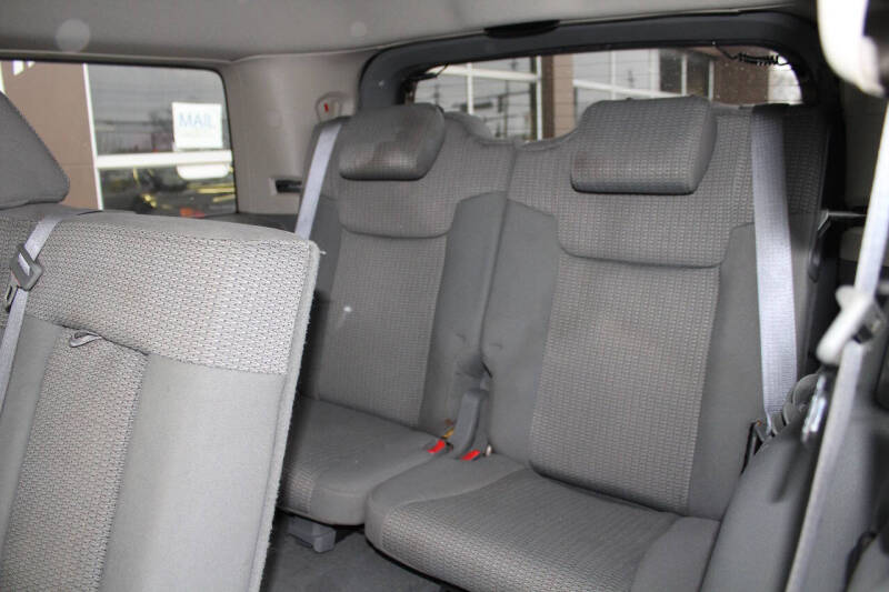 2007 Jeep Commander Sport