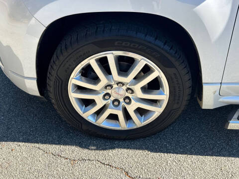 2016 GMC Acadia Denali