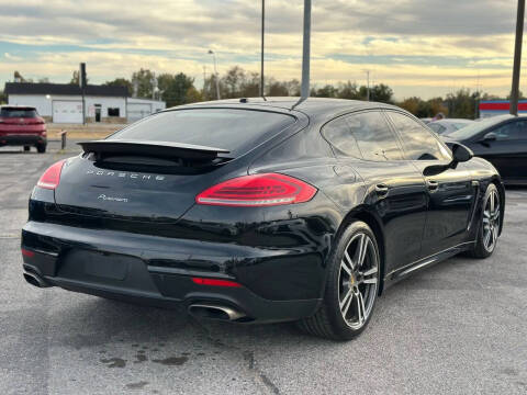 2015 Porsche Panamera