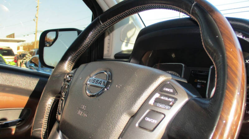 2018 Nissan Titan Platinum Reserve