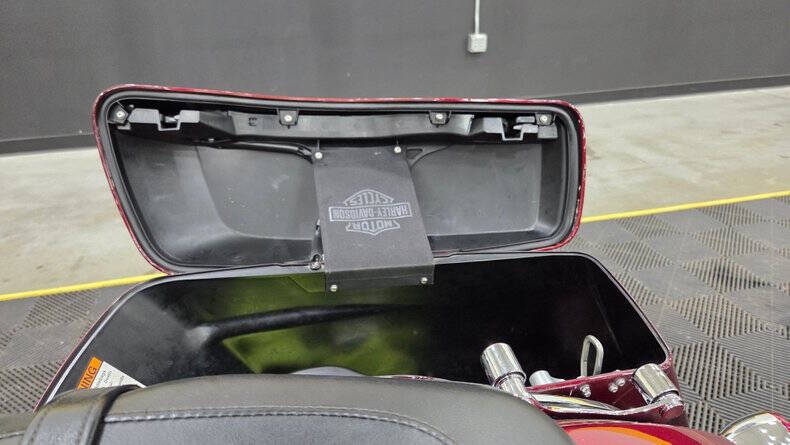 2017 Harley-Davidson FLH