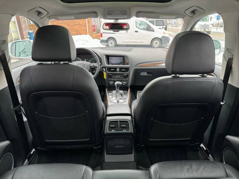 2017 Audi Q5 2.0T quattro Premium Plus