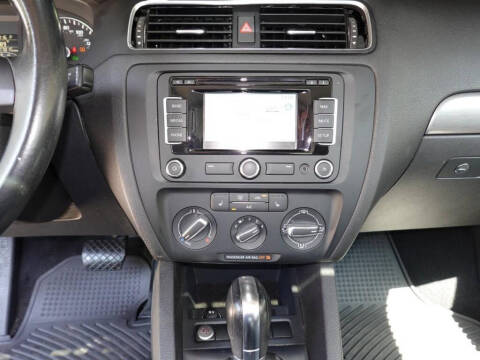 2014 Volkswagen Jetta SEL PZEV