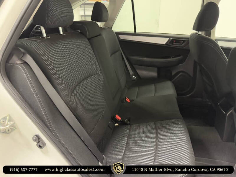 2019 Subaru Outback 2.5i