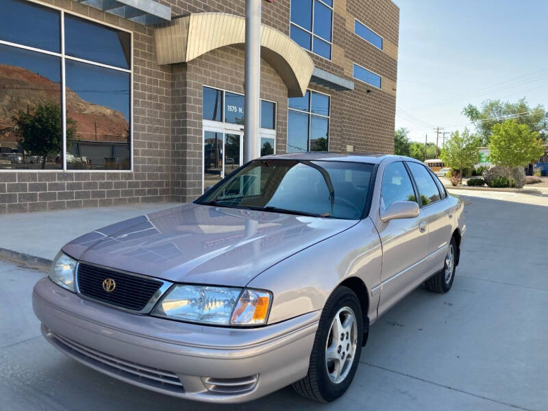 1997 Toyota Avalon for sale at Auto Broker Networks in Tooele UT