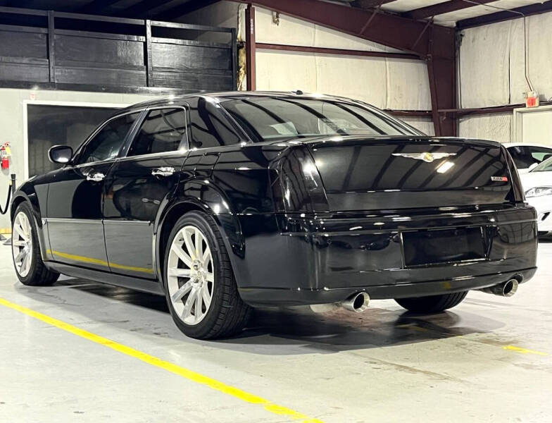 2006 Chrysler 300 SRT-8