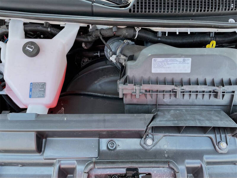 2024 Chevrolet Express 2500