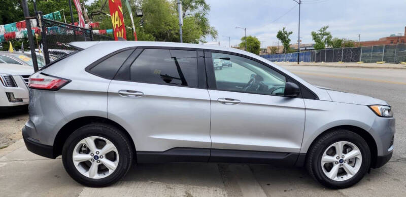 2021 Ford Edge SE