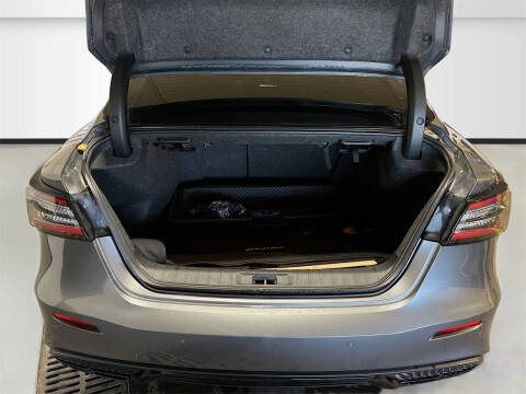 2023 Nissan Maxima 3.5 SR