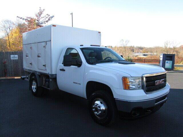 2013 GMC Sierra 3500HD CC for sale at Tri Town Truck Sales LLC in Watertown CT